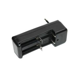 Зарядное устройство для ФОНАРЕЙ 3.7В LiPo 220В на 2 аккумулятора