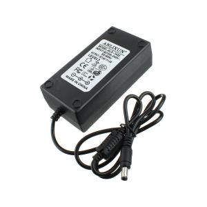 Блок питания 14В 3А импульсный, штекер питания 5.5*2.5, настольный