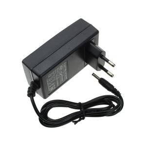 Блок питания 5В 2А штекер питания 3.5*1.35 (DVB-T2)