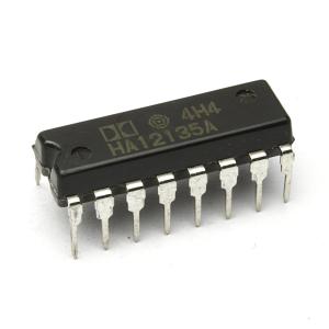 Микросхема HA12135A