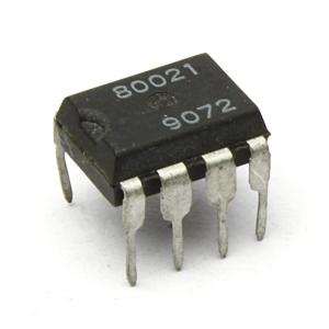 Микросхема M6M80021P