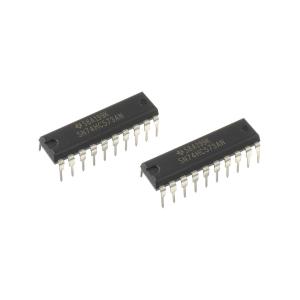 Микросхема SN74HC573AN (ИР33) DIP20 Texas (упаковка 4шт)