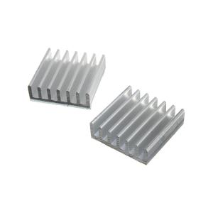 Радиатор ребристый 20*20*6мм 8217-5 (упаковка 2шт) с термолентой