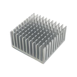 Радиатор ребристый 40*40*20мм 8217-9 с термолентой