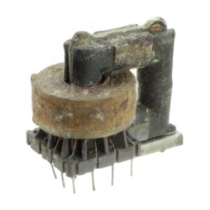 Строчный трансформатор ТВС90П4